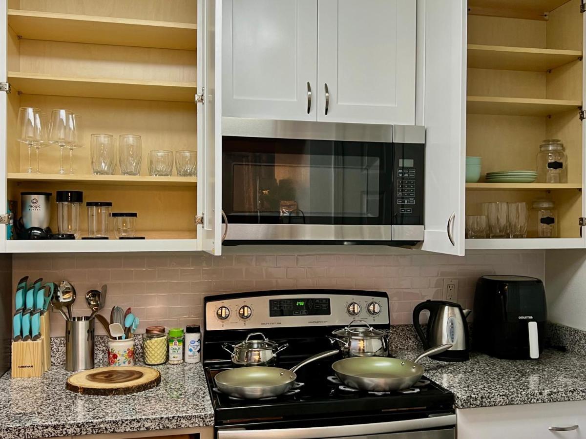 Lovely Comfort Uptown Condo For Houston Trip. 외부 사진