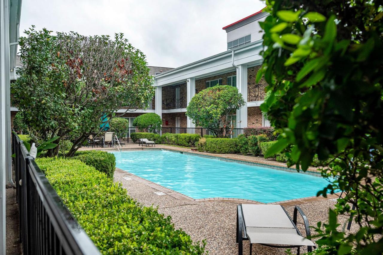 Lovely Comfort Uptown Condo For Houston Trip. 외부 사진