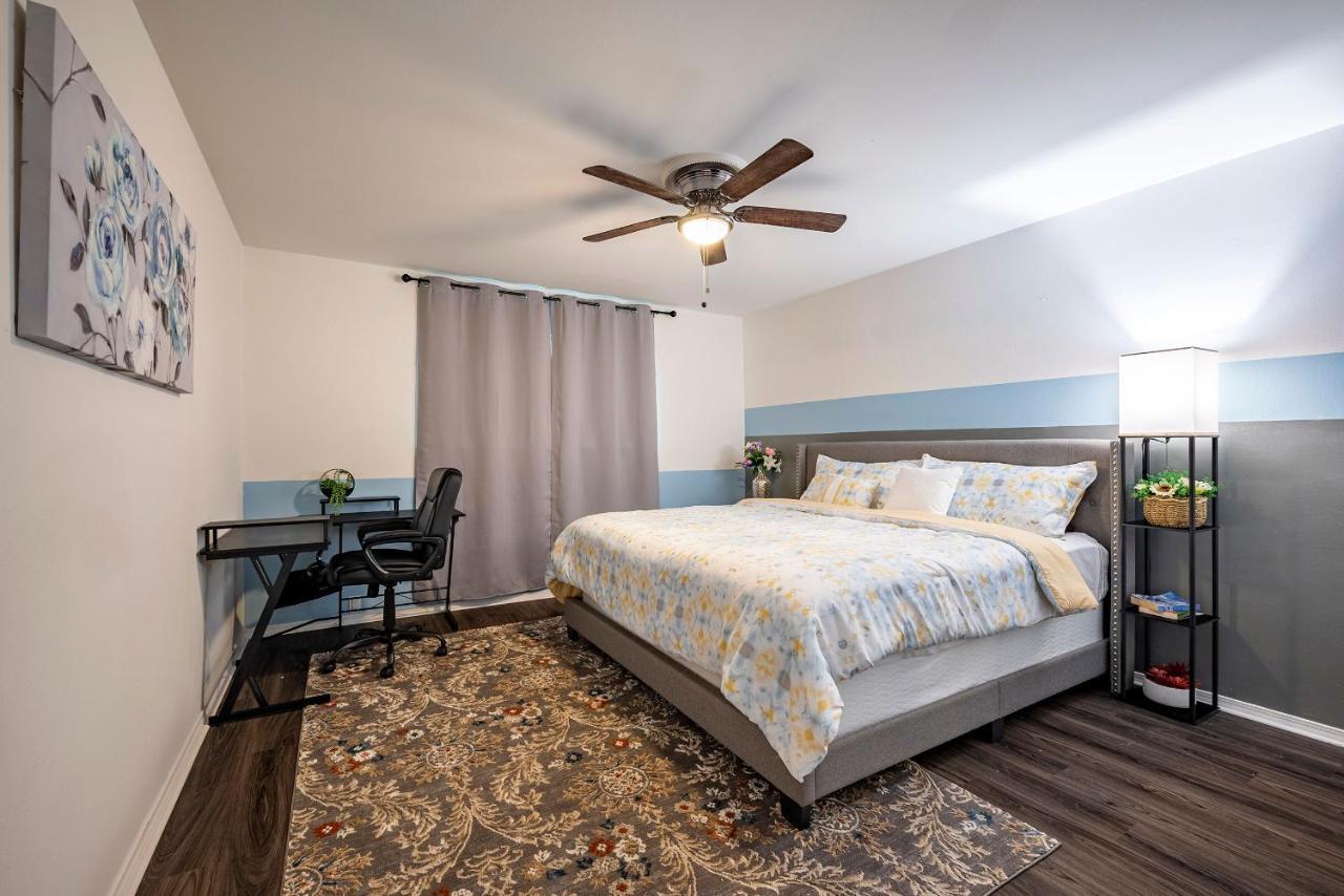 Lovely Comfort Uptown Condo For Houston Trip. 외부 사진